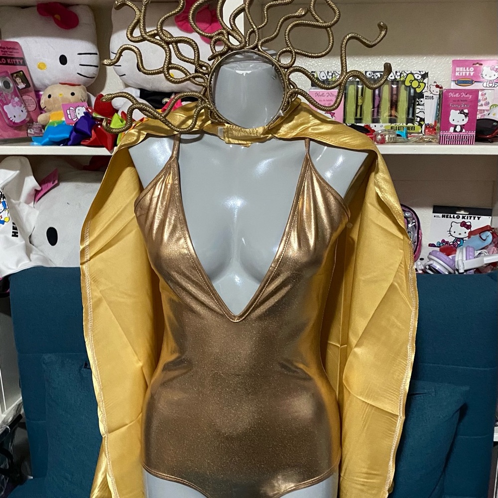 Medusa costume new ❤️